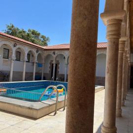 qurtuba farm مزرعة قرطبة, hotel a Şarrūt