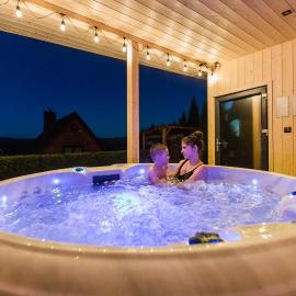 Domki nad Zaporą w centrum Soliny przy Zaporze - wybrane domki z jacuzzi