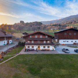 Franzerhof, hotel in Mittersill