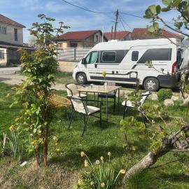 Camping Struga Macedonia、ストルガのホテル