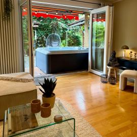 Garden Spa Suite - Private Sauna & Whirlpool, hotel em Betzdorf