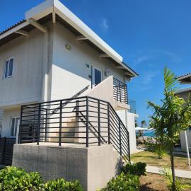 2 Br beachfront Villa in Playa Caracol