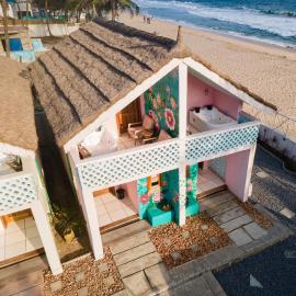 Lobster Beach Resort, hotel v mestu Hausa