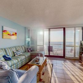Sea Colony Ocean 6th floor condo with basketball court elevator & shared sauna