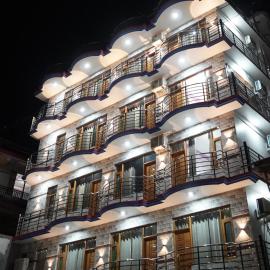 Hotel Arijika View, hotel i Kullu Manali