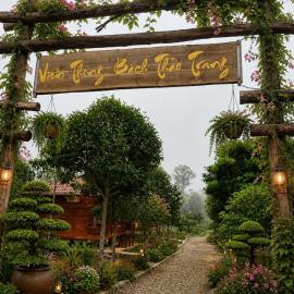 Herbal Farm Day Retreat- Viên Thông Đường, hotel v destinácii Thôn Ðâ