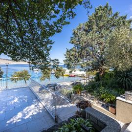 Sea Garden Apartment