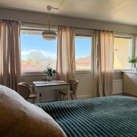 Tyylikäs helmi - Täysin remontoitu keskustayksiö, hotel a Pietarsaari