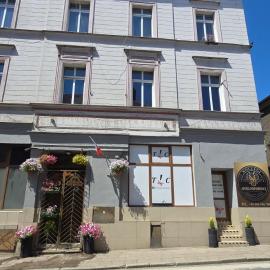 Apartament M J w Centrum-Dwa Pokoje, hotel in Ząbkowice Śląskie
