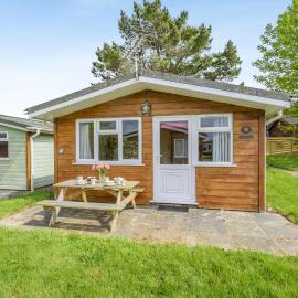 2 Bed in St. Merryn oc-p00883, hotel in Saint Merryn