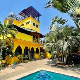 Casa Colibri La Punta