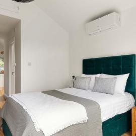 Hideaway Cosy 1 Bedroom with Free Parking
