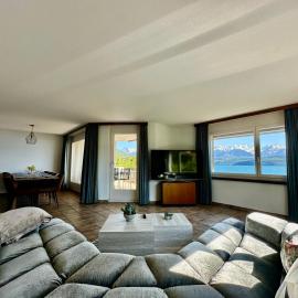 Spacious house for 11 persons with hot tub and fully equipped kitchen