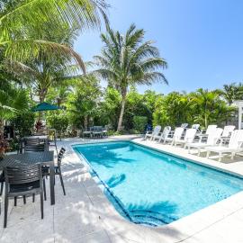 Barefoot by the Bay at Bayside Bungalow