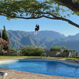 Hacienda el Mirador - Charming casa with lake and mountain view、エル・ガストルのホテル