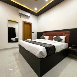Hotel Pearl Nest Palace