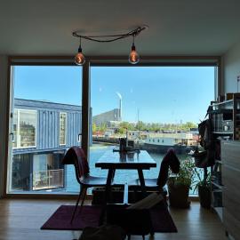 Floating Apartment in Copenhagen، فندق في كوبنهاغن