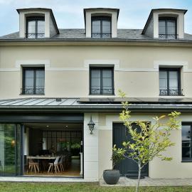 Maison Mandala - Cocon sur la Côte d’Émeraude、Ploubalayのホテル