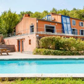 Architect's villa in AIX with pool, 11 beds 5 bedrooms