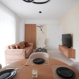 URBAN STAY APARTAMENTS ILOV with private parking, hotel Kavadarciban