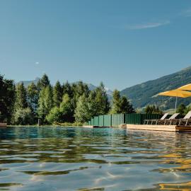 Hotel Norica - Thermenhotels Gastein mit dem Bademantel direkt in die Therme, hotel din Bad Hofgastein