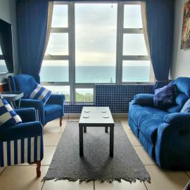 Scottburgh Views 201 Seafront Apartment, hotel en Scottburgh