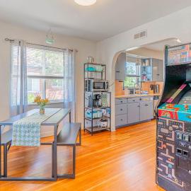 Midtown Sanctuary w Pac-Man