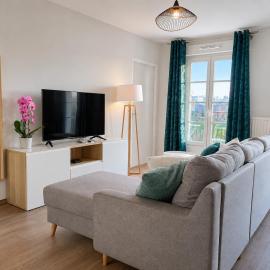 Sunny apartment near Disneyland Paris – Liz Appart, hotel di Serris