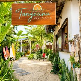 Pousada Tangerina, hotel u gradu Ikarai