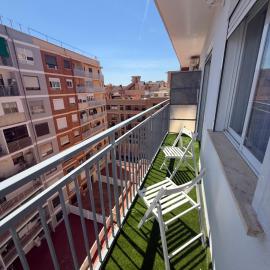 Apartamento Vega - Amplio, Soleado y con Balcón