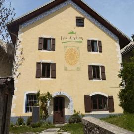 Bed and Breakfast Les Airelles, Hotel in Val-des-Prés