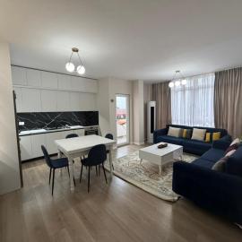 Cozy Pogradec up, готель у місті Поградец
