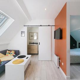 Appartement La vie est un cadeau, hotel v destinácii Graye-sur-Mer