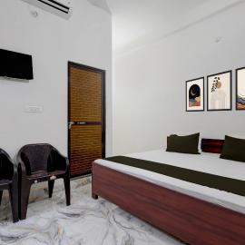 Hotel O Shaurya Galaxy, viešbutis mieste Bhauli