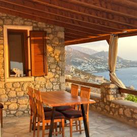 Lazy Goat Villa - at Kastelli, Kalymnos, hotel u gradu Kalimnos