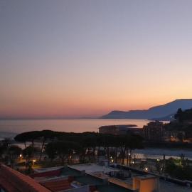 Attico Sole e Mare, хотел в Вентимиля