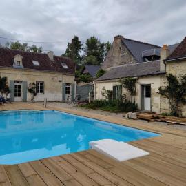 Maison au cœur des châteaux.