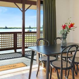 What A View - Lamont St Unit 4 120