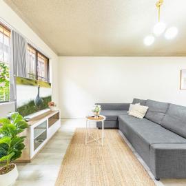 KozyGuru | Cabramatta | Spacious 3BR Townhouse