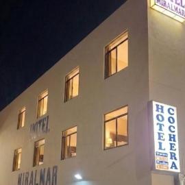 Hotel MIRALMAR, hotel u gradu 'El Puente'