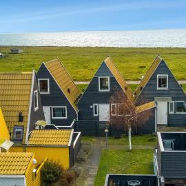 Family Holiday With Sea View In Gedser Feriepark