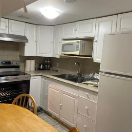 Beside U of Guelph Residence Rm 2, hotel in Guelph