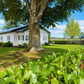 Farm Stay | Near Airport & Mystery Creek, hotel in Tamahere