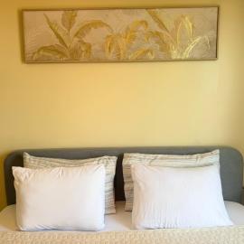 Comfort & Convenience At Centrio Tower King Size Bed, hotel Pontud városában
