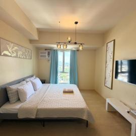 Comfort & Convenience At Centrio Tower King Size Bed