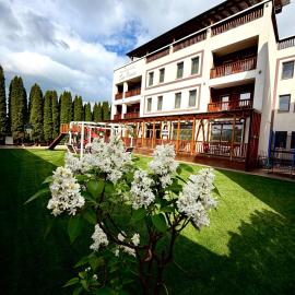 Sim House, hotel in Gura Humorului