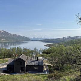 Moderne Hytte Ved Skarvatnet På Oppdal, Hotel in Oppdal