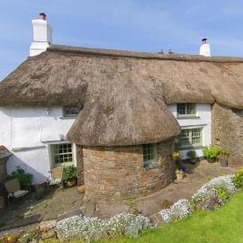 East Titchberry Cottage - Thatched cottage charm in rural North Devon
