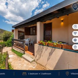 Estay - Porto luna 24 - Casa Selene with BBQ - AirCon - Parking, hotel v destinaci Is Traias