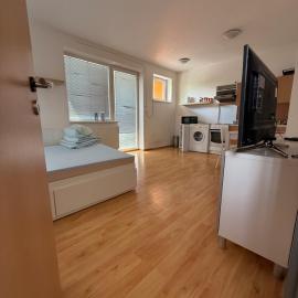Royal Falcon Apartment Hradec